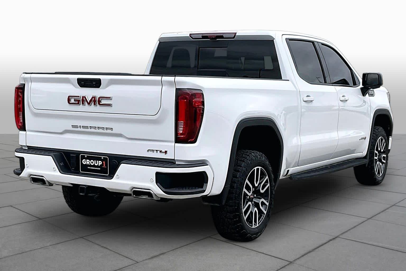 Used 2026 Summit White GMC AT4 image 13