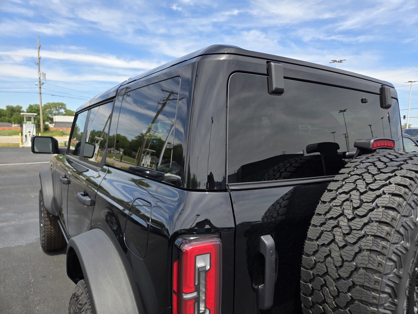 New 2026 Shadow Black Ford Badlands image 25