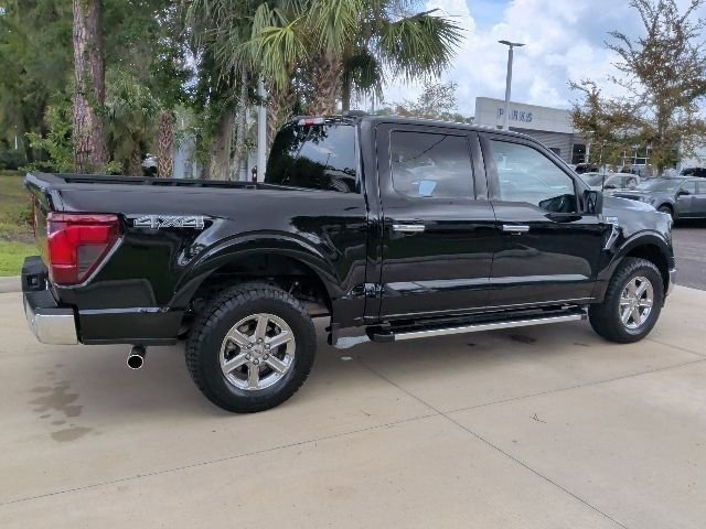 Used 2025 Black Ford XLT image 5