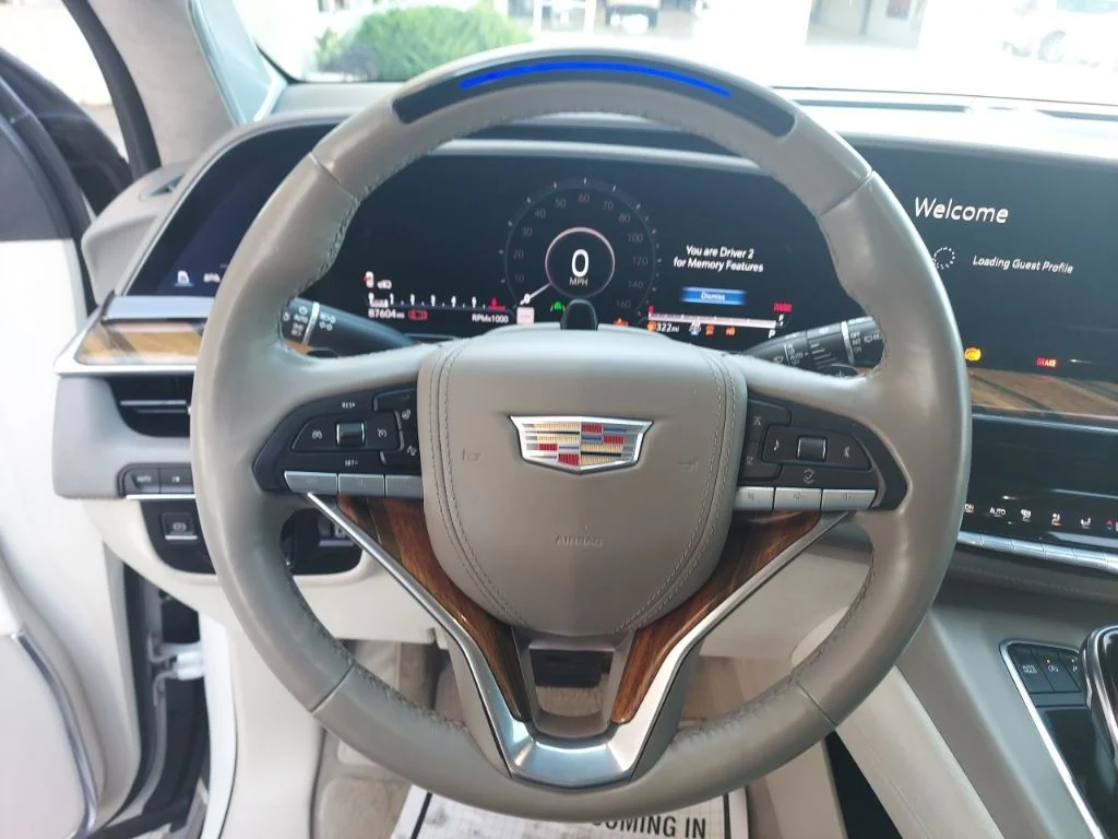Used 2021 White Cadillac Premium Luxury Platinum image 11