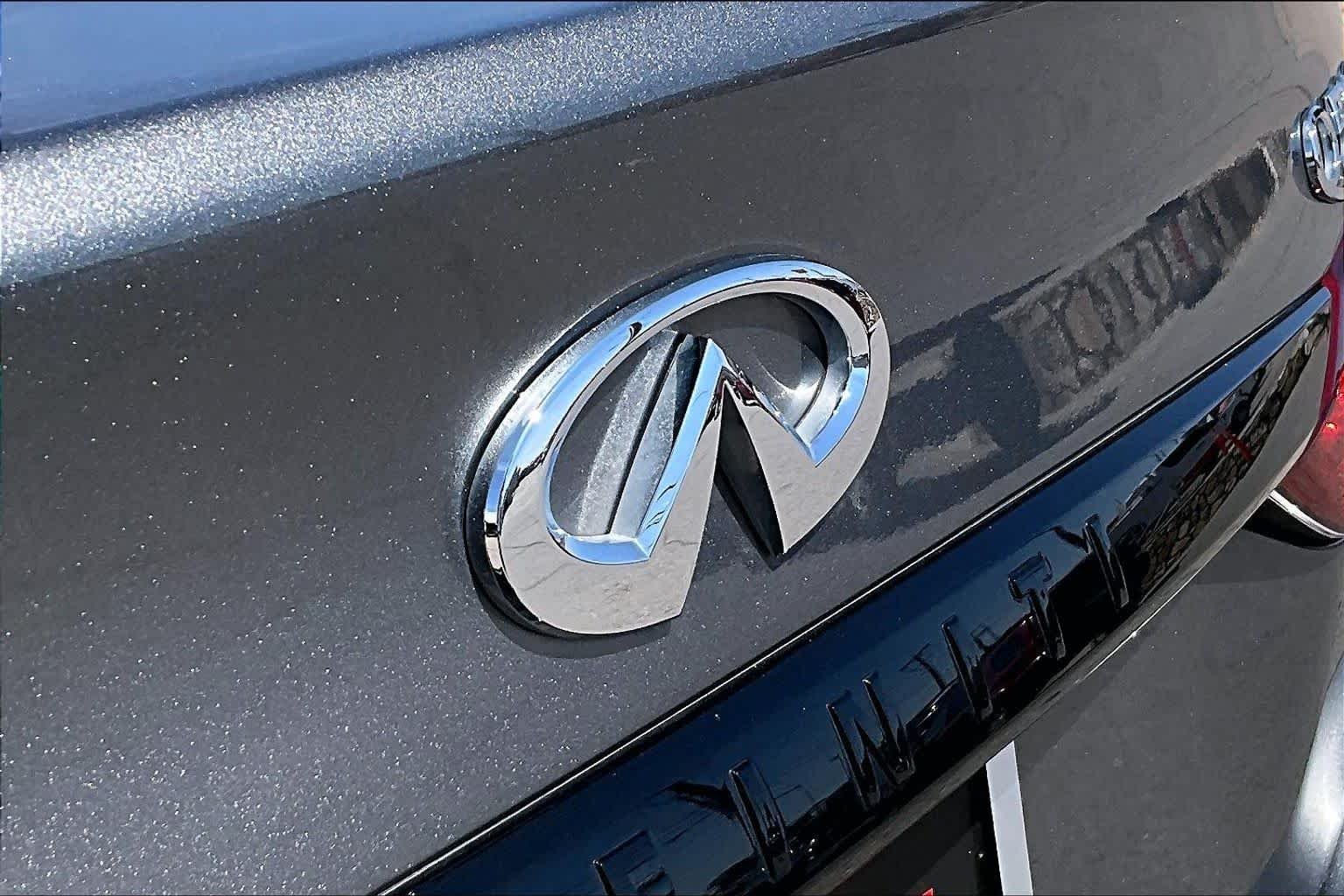 Used 2023 Graphite Shadow INFINITI RED SPORT 400 image 31