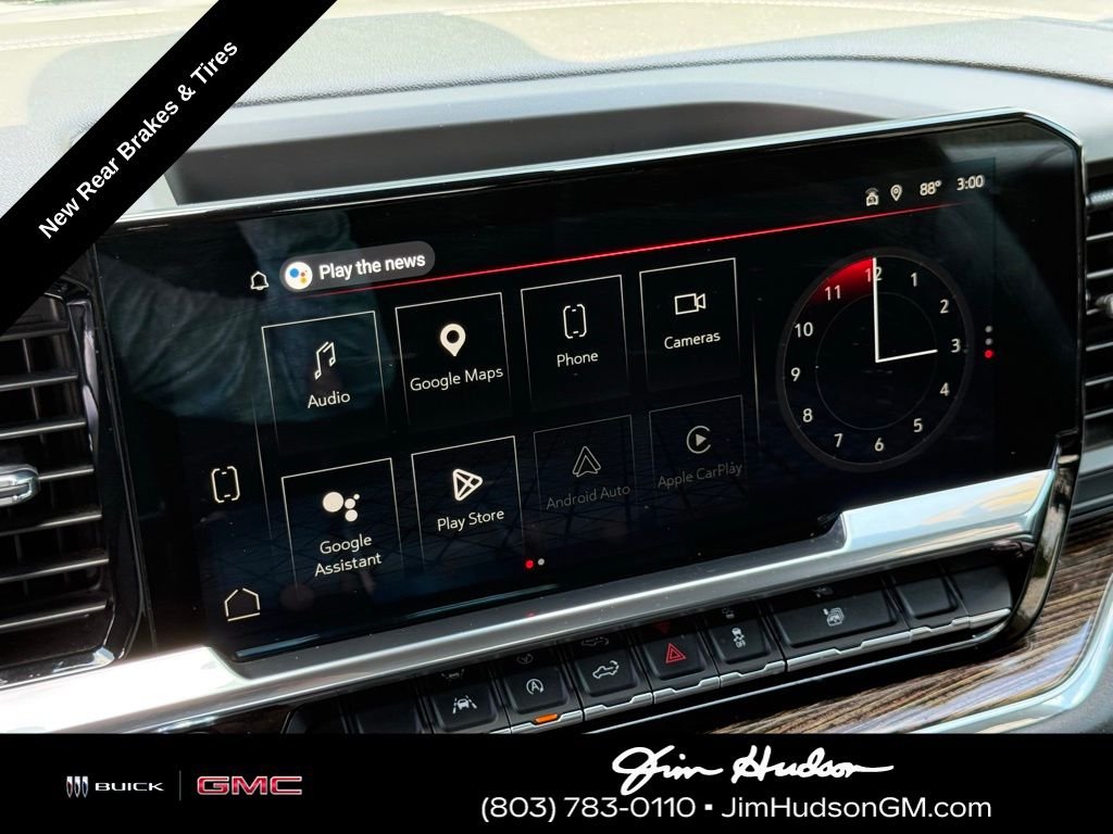 Used 2023 Black GMC Elevation image 32