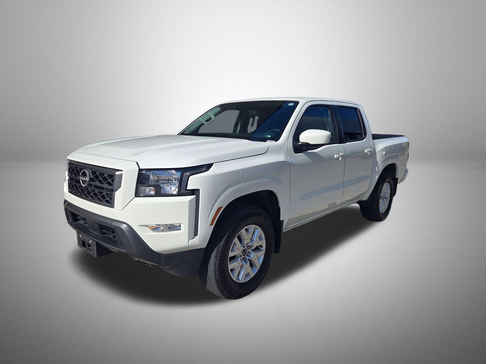 2022 Nissan Frontier SV Crew Cab 4X4 SWB's photo