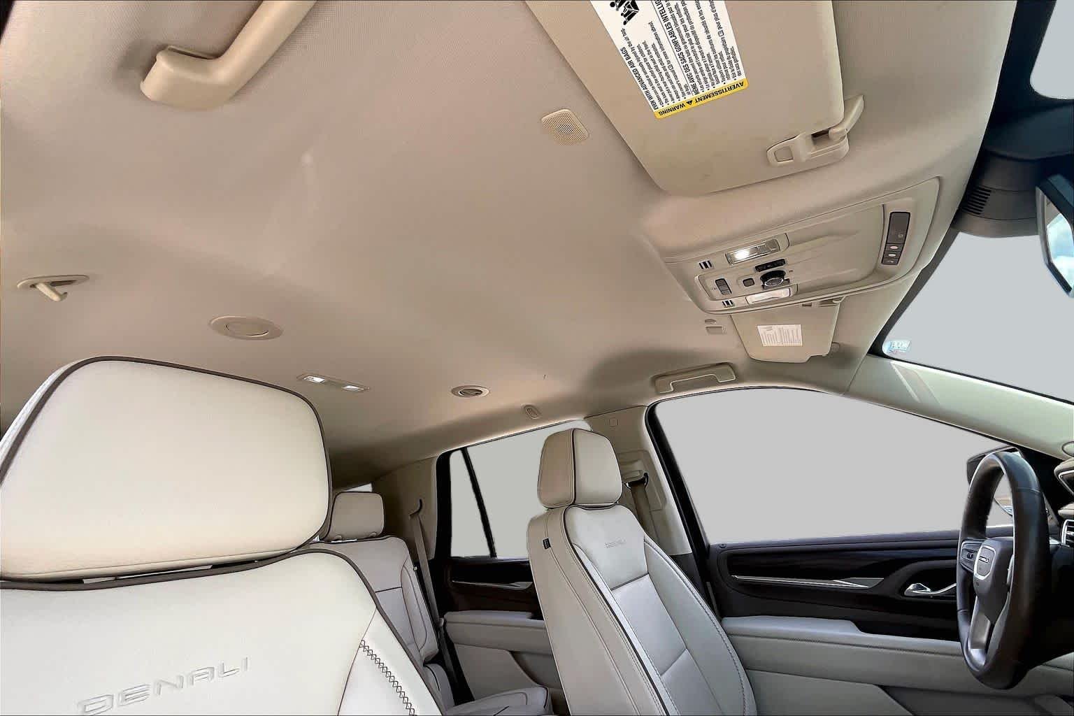 Used 2024 White Frost Tricoat GMC Denali image 13