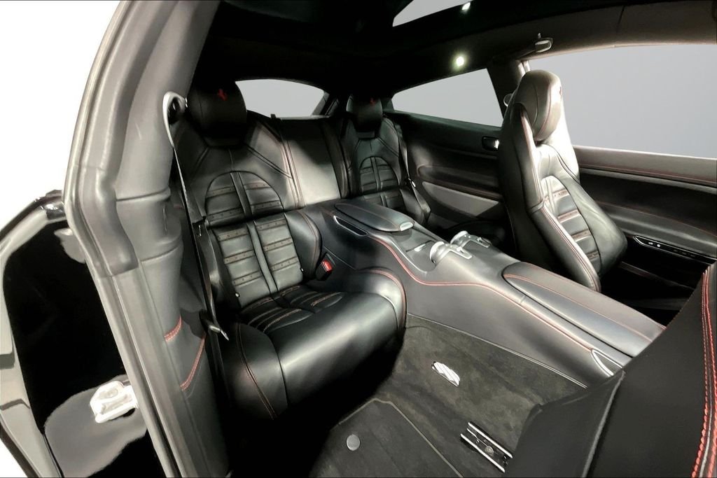 Used 2018 Black Ferrari V12 image 23