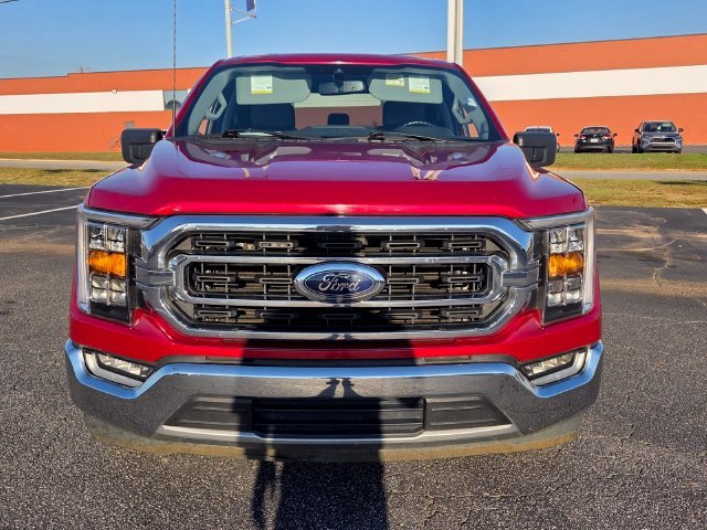 Used 2021 Red Ford XLT image 2
