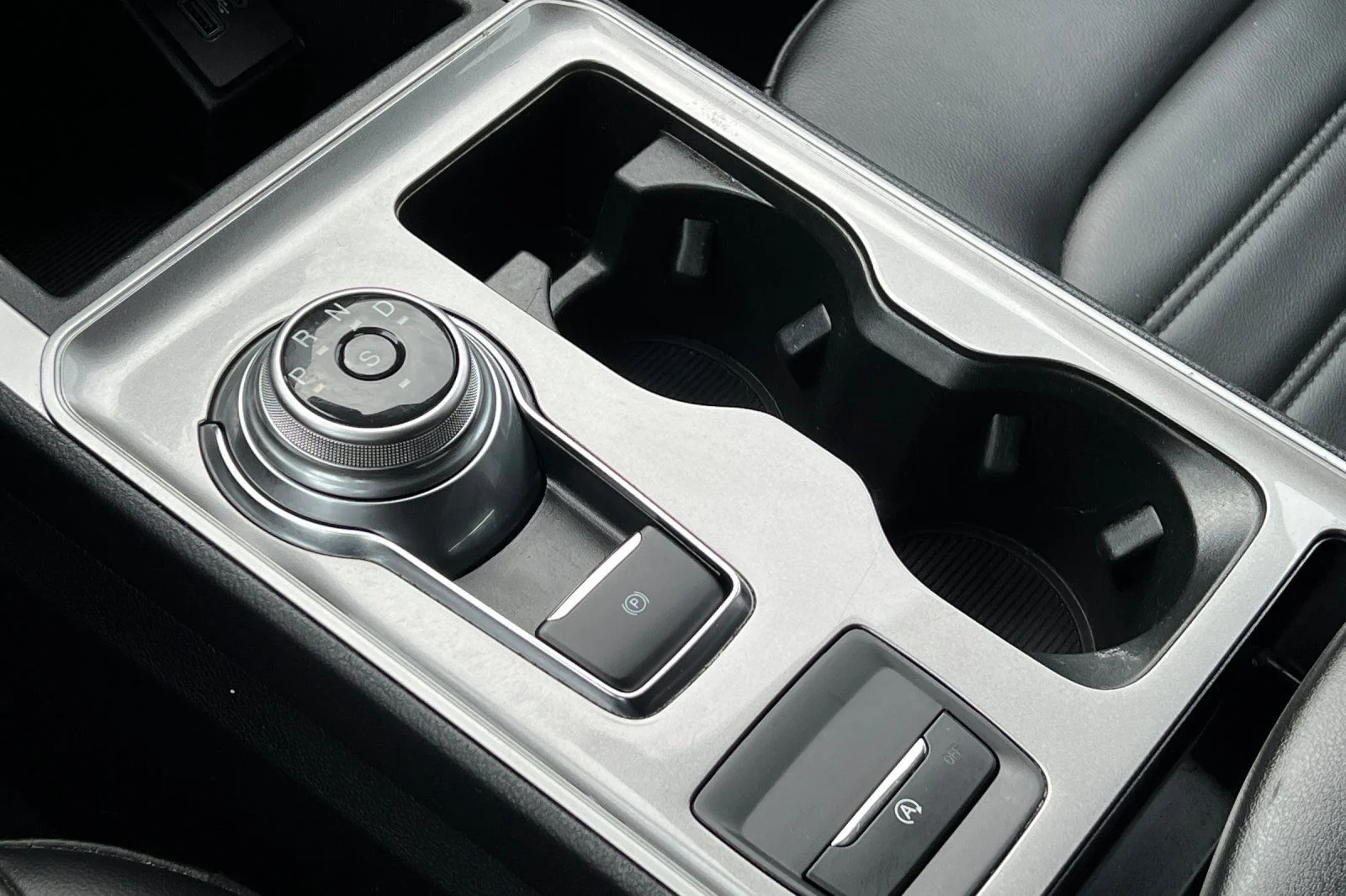 2023 Ford Edge SEL - Photo 21