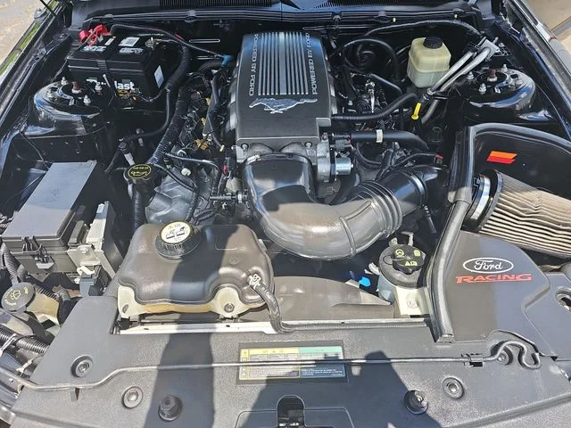 Used 2007 Black Ford GT Premium image 32