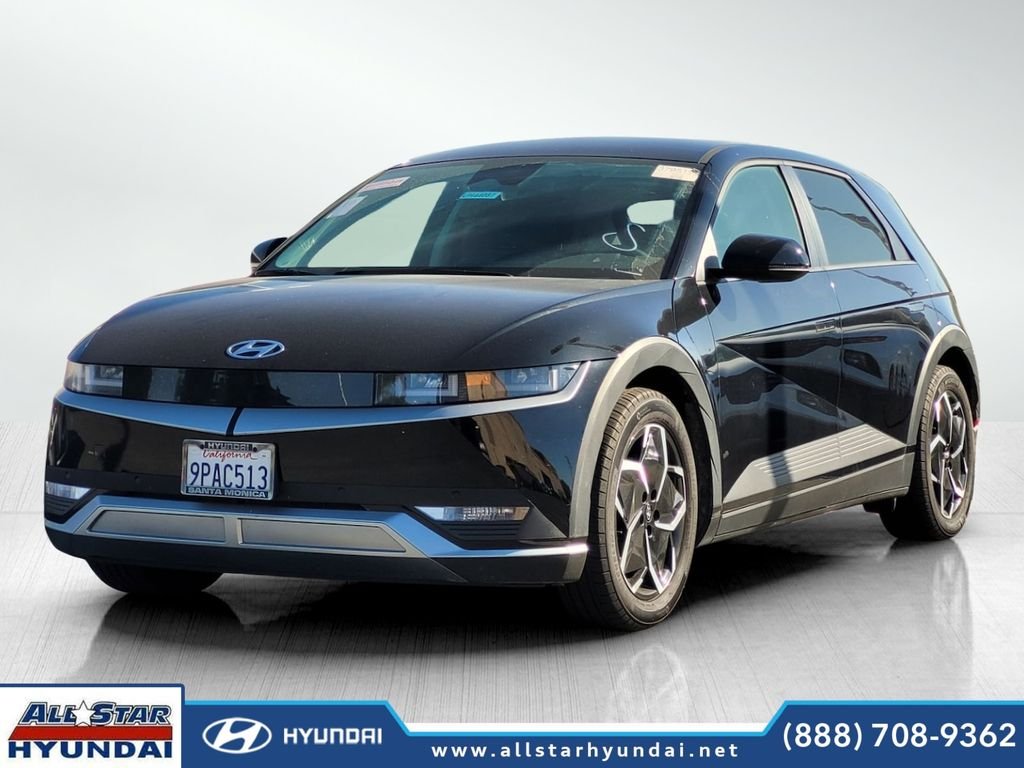 Certified Used 2024 Black Hyundai SEL image 1