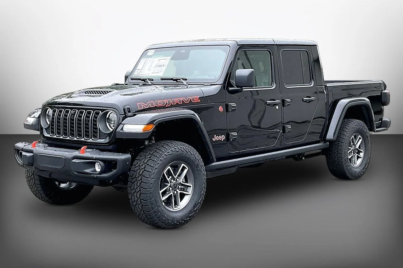 New 2026 Black Clearcoat Jeep Mojave X image 4