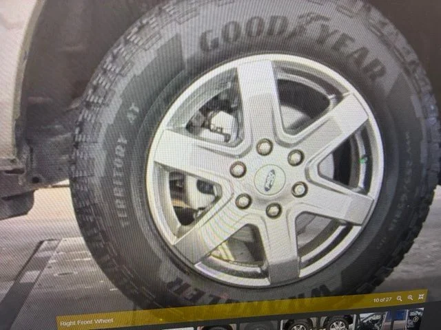 Used 2025 Gray Ford XLT image 7