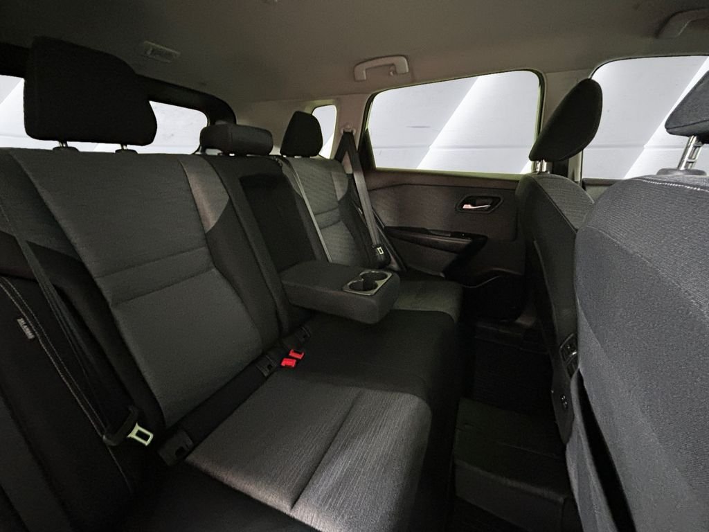 Used 2023 Silver Nissan SV image 16