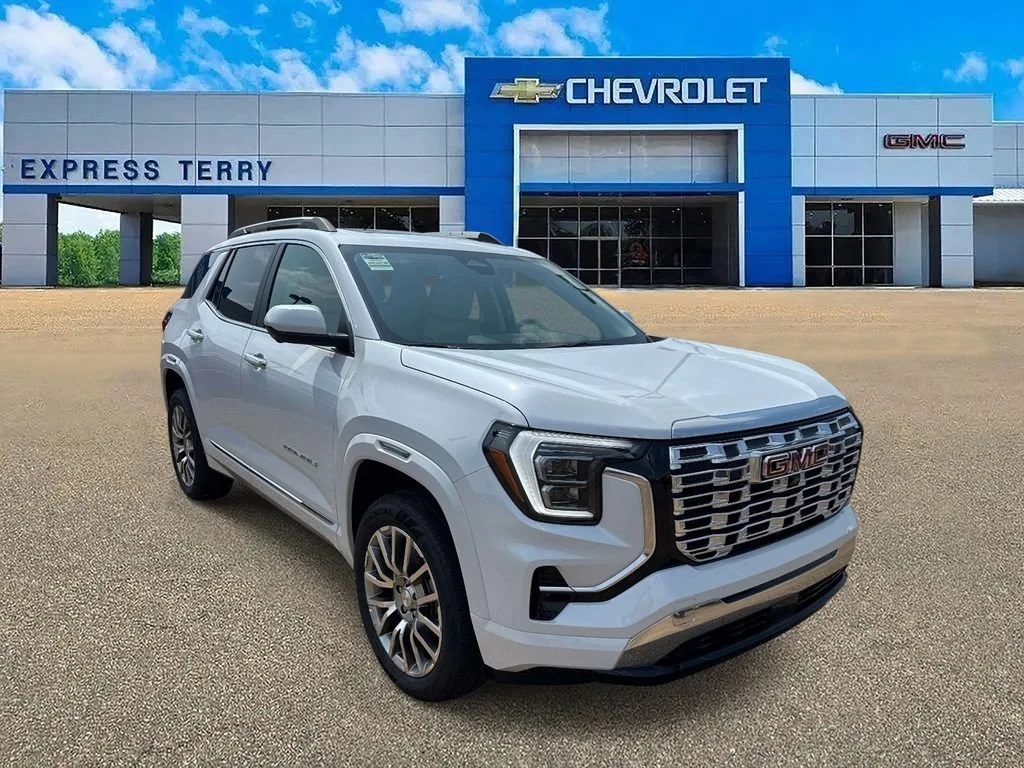 2026 GMC Terrain Denali AWD's photo