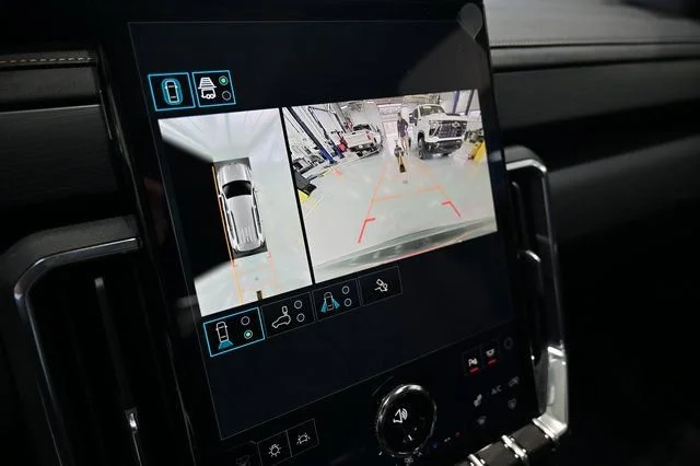 2026 GMC Acadia Elevation - Photo 17