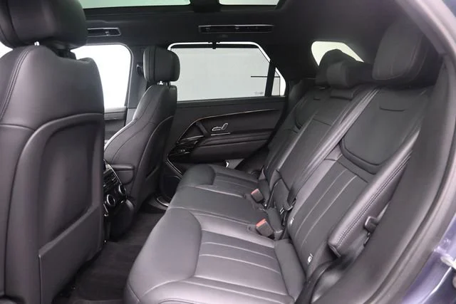 Used 2024 Varesine Blue Metallic [blue] Land Rover Dynamic SE image 20