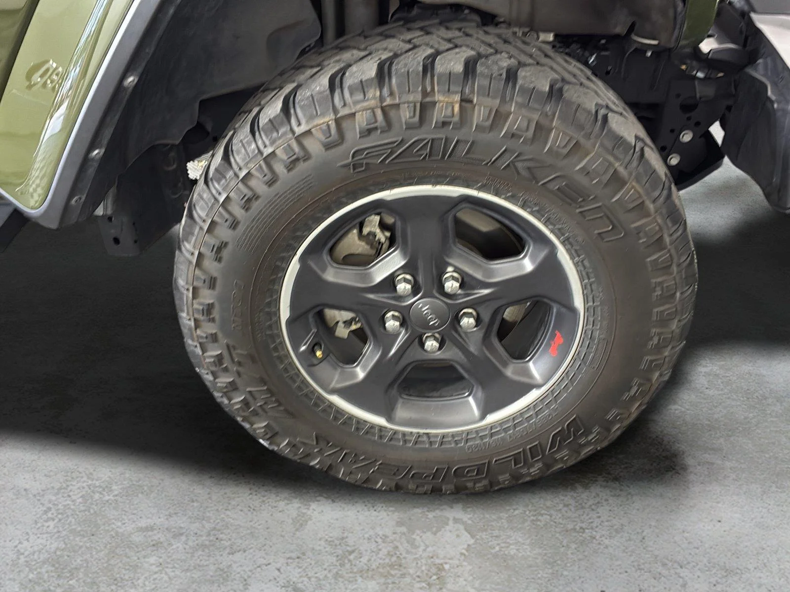 Used 2023 Sarge Green Clearcoat Jeep Rubicon image 13