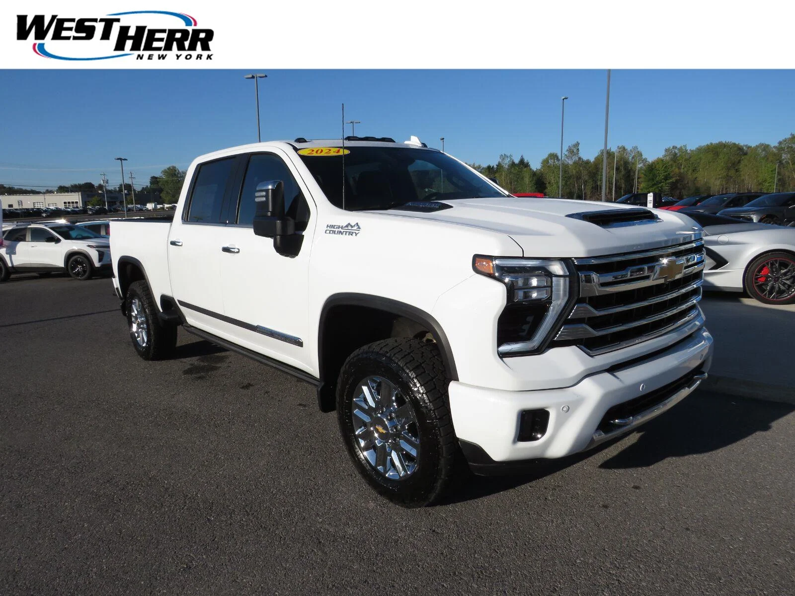 Used 2024 Summit White Chevrolet High Country image 1
