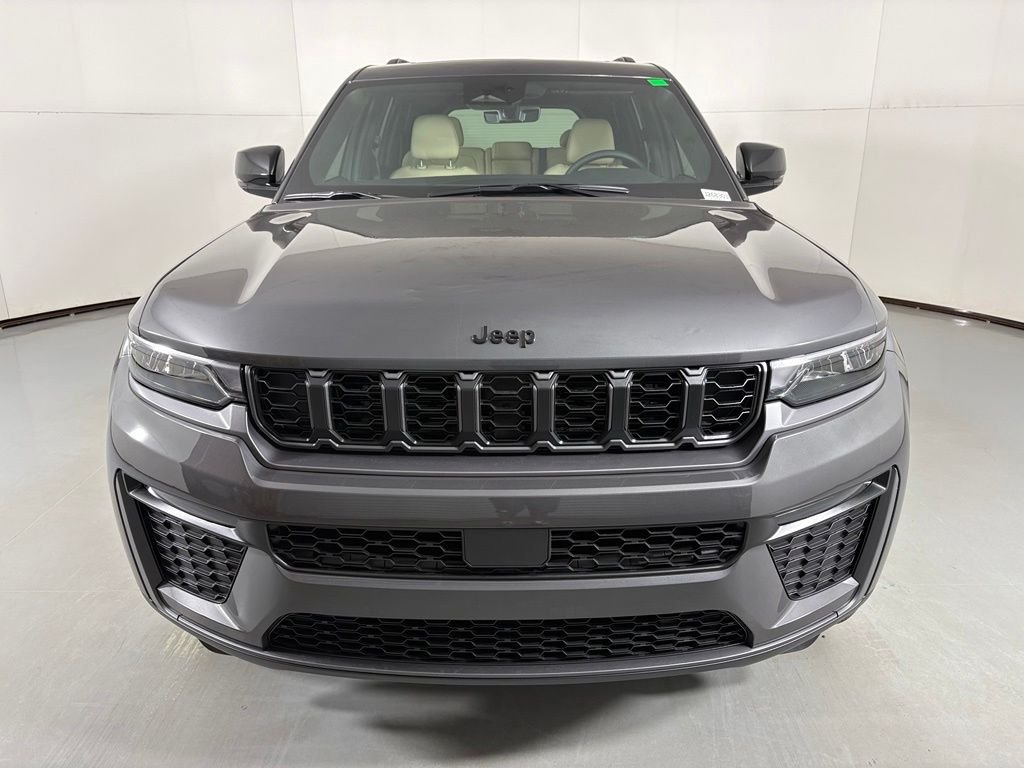 New 2026 Baltic Gray Metallic Clearcoat Jeep Limited image 3