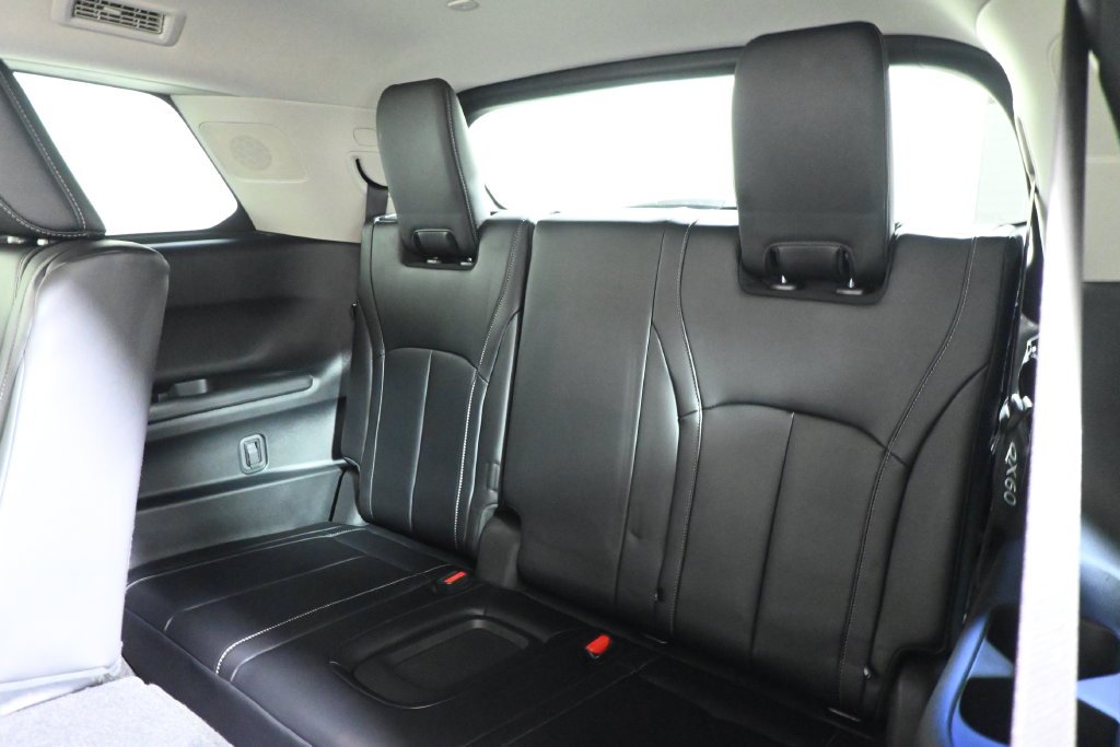 Certified Used 2026  INFINITI LUXE image 32