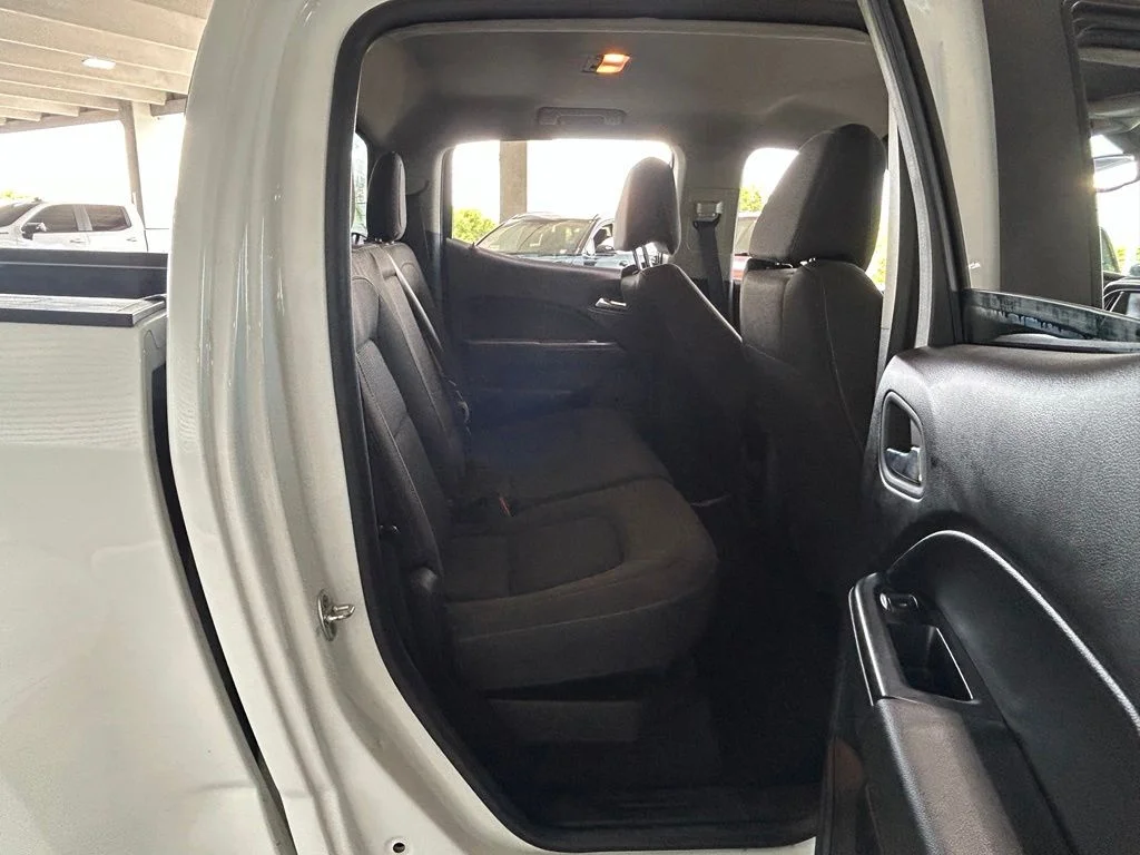 Used 2017 Summit White Chevrolet LT image 33