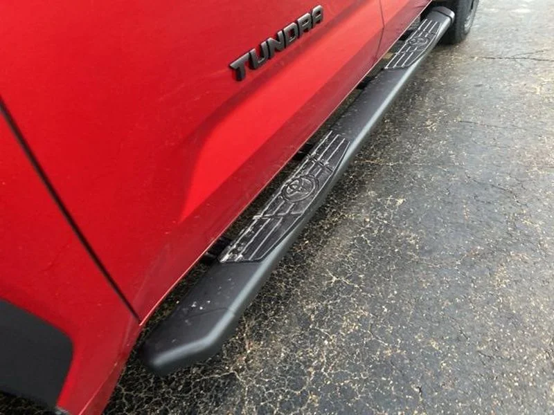 2026 Toyota Tundra Limited - Photo 10