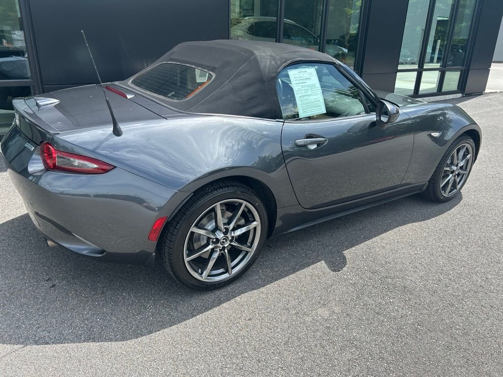 Used 2016 Meteor Gray Mazda Grand Touring image 4