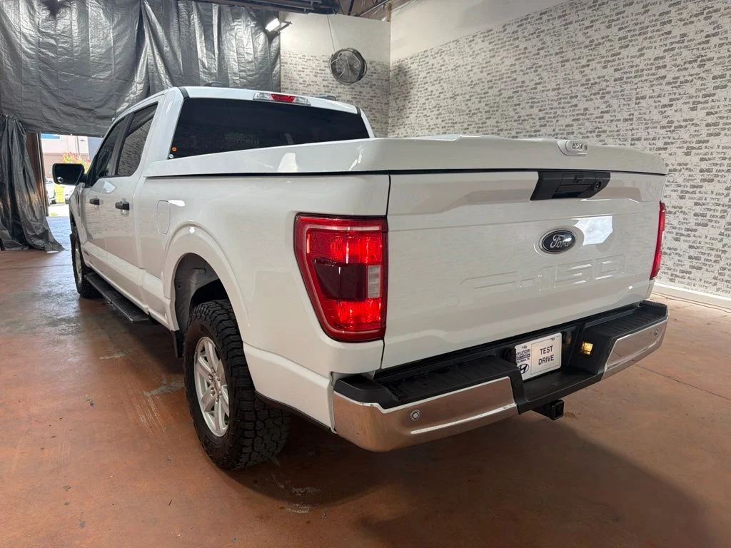 Used 2023 Oxford White Ford XLT image 5