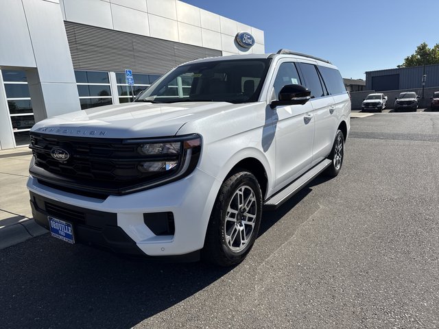 2026 Ford Expedition MAX Active