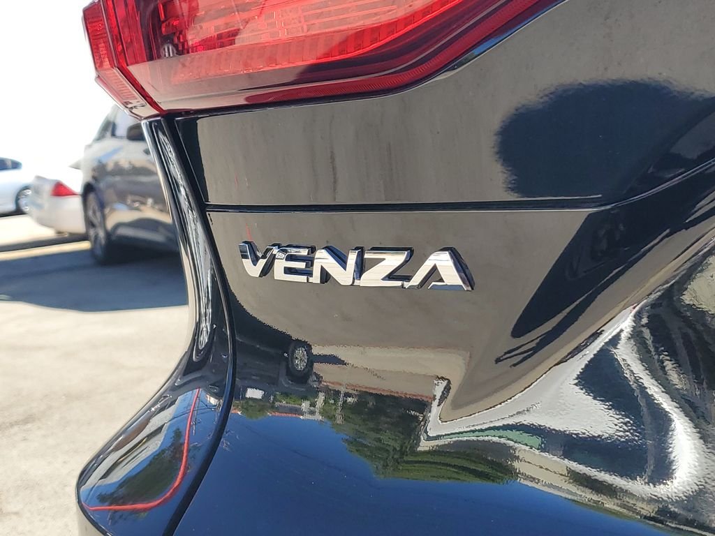 Used 2024 Black Metallic Toyota XLE image 7