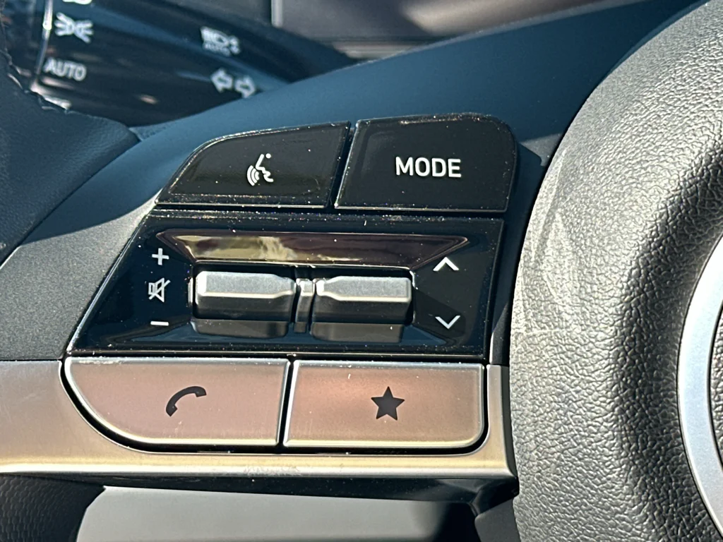 New 2026 Ecotronic Gray Hyundai Limited image 17