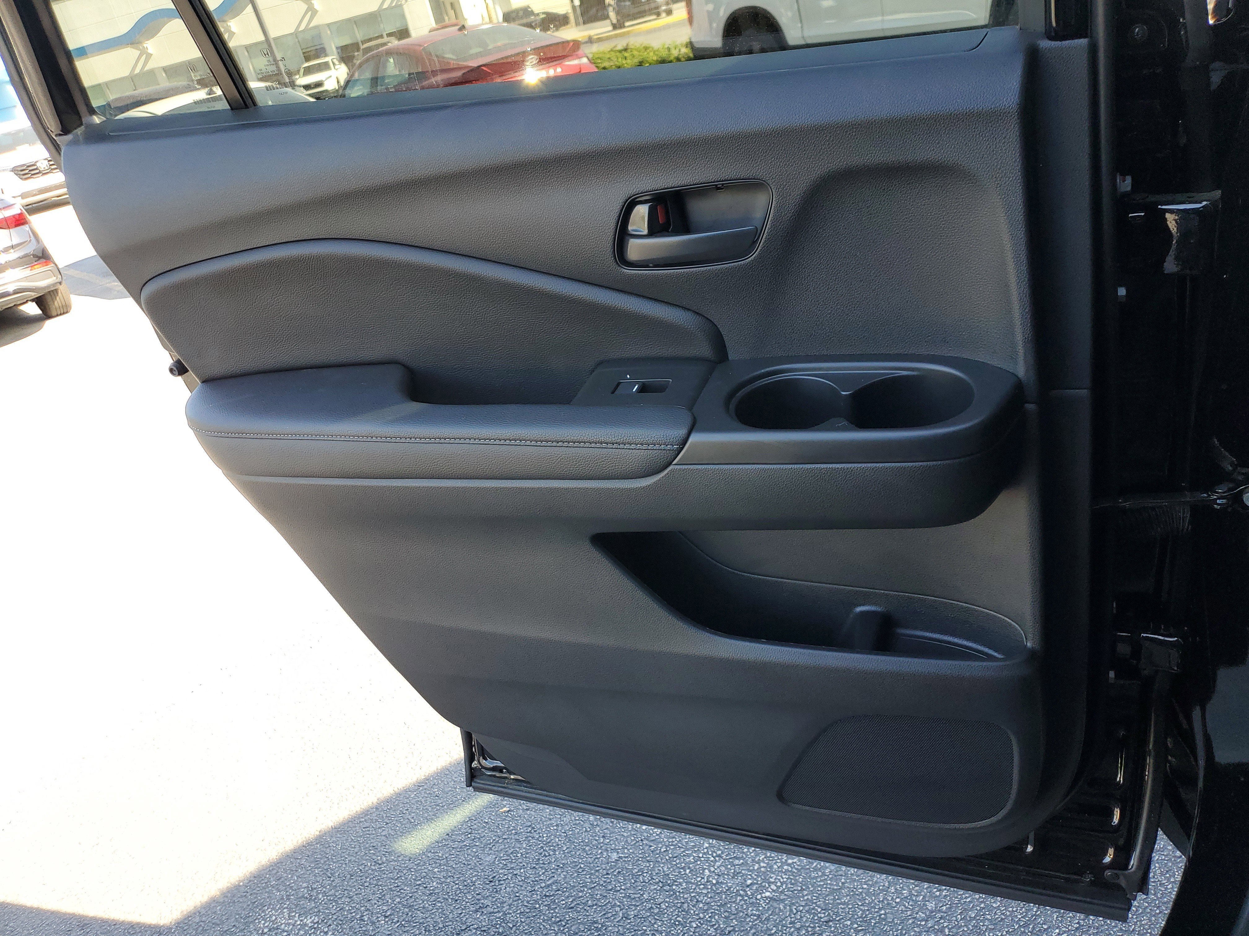 Used 2024 Black Honda EX-L image 13