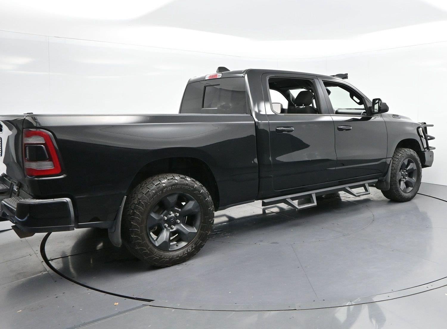 Used 2019 Diamond Black Crystal Pearlcoat Ram Big Horn/Lone Star image 7
