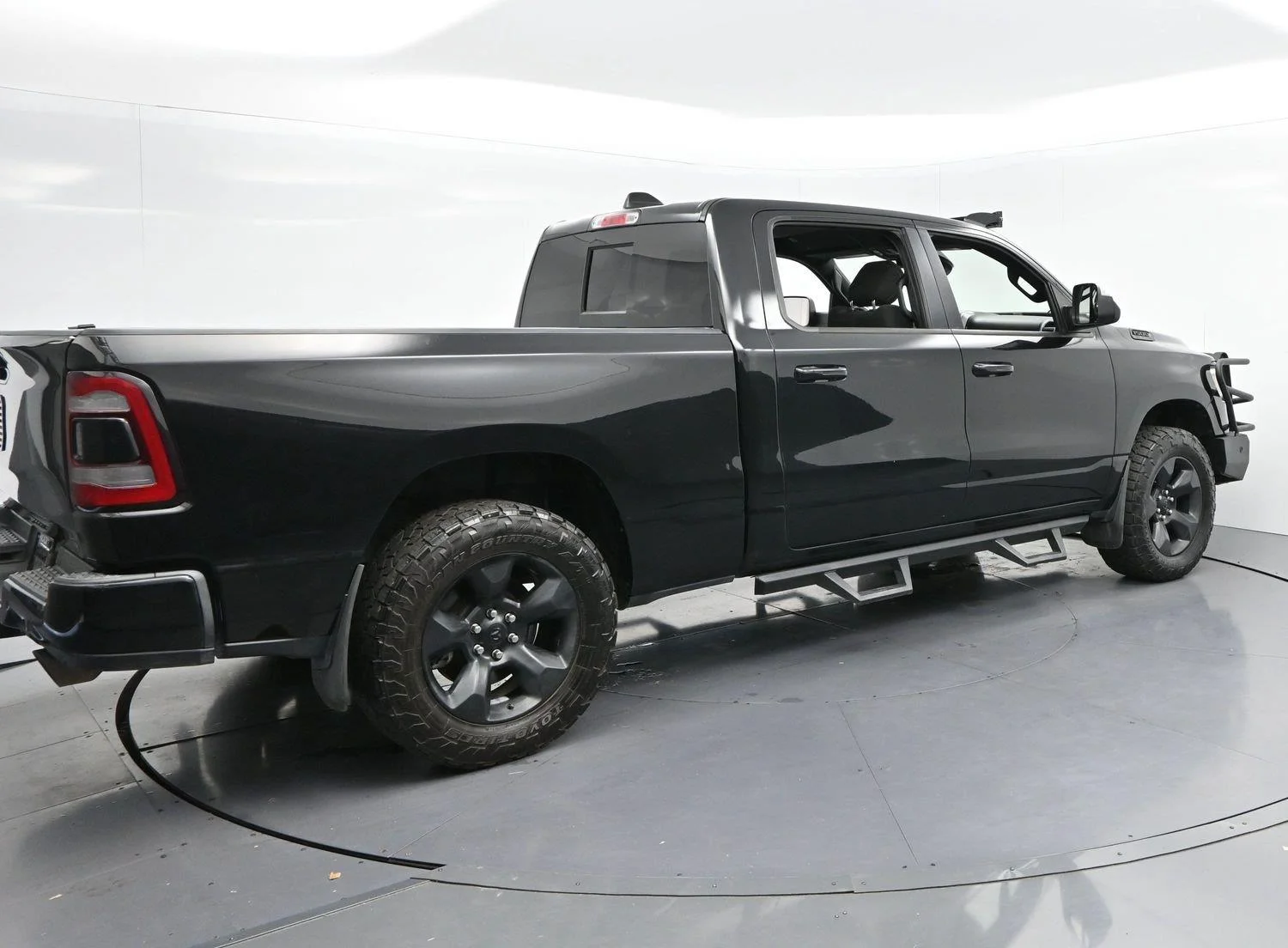 Used 2019 Diamond Black Crystal Pearlcoat Ram Big Horn/Lone Star image 7