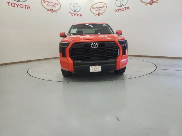 Used 2024  Toyota SR5 image 4