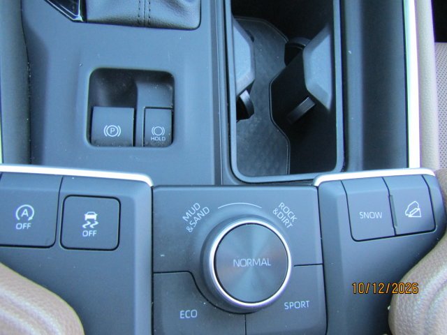 Certified Used 2024 Pearl Toyota Platinum image 16