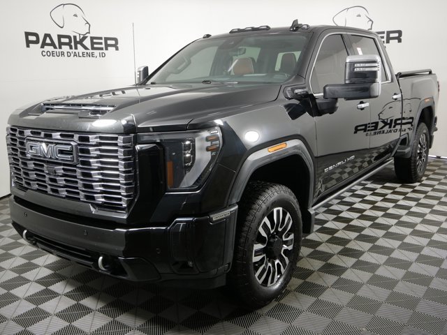 2025 GMC Sierra Denali Ultimate 4WD Crew Cab Long Box SR's photo