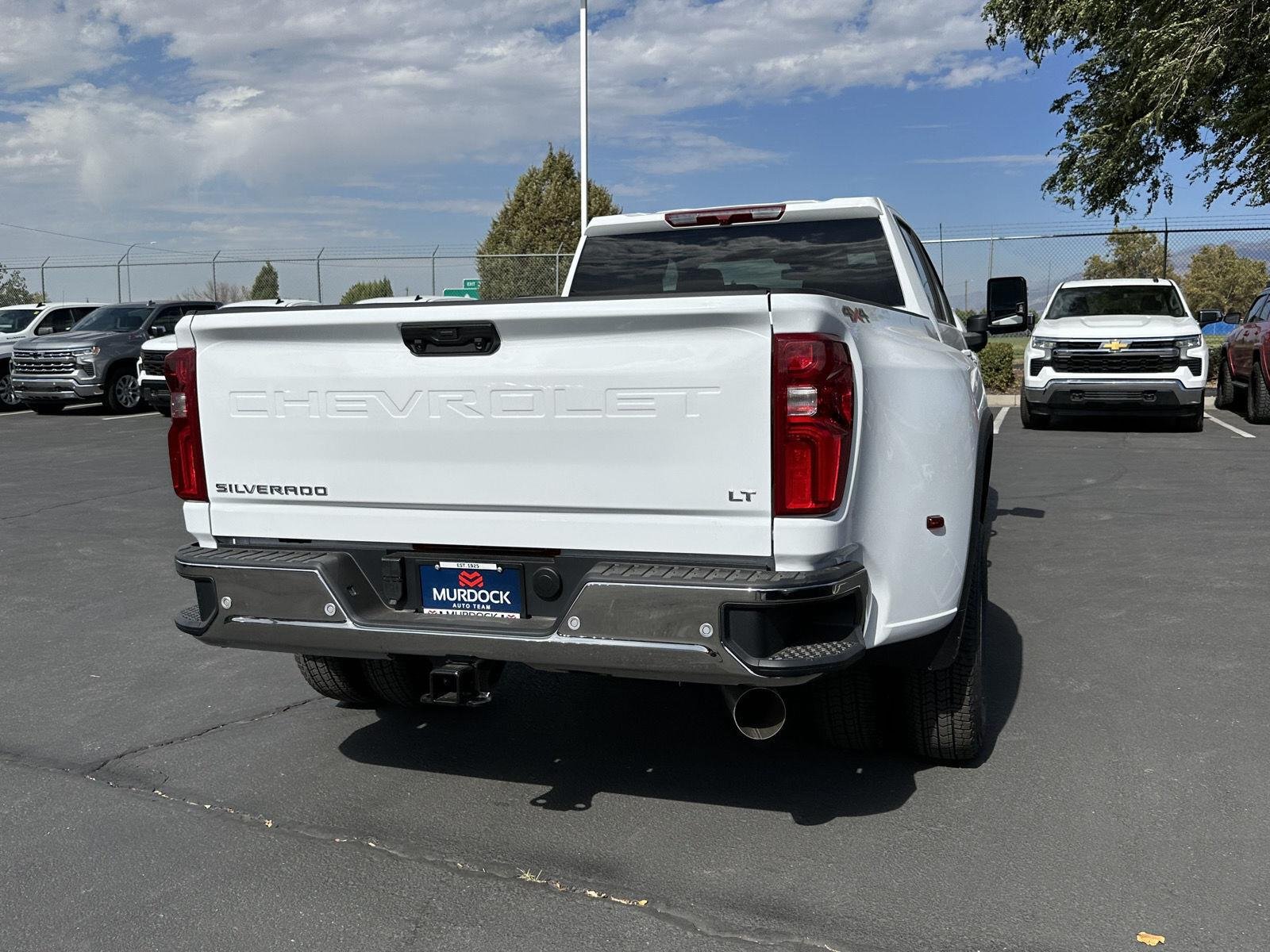 2026 Chevrolet Silverado 3500 HD LT - Photo 9