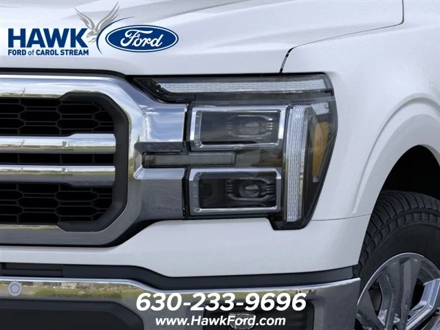 New 2025 Star White Metallic Tri-Coat Ford Lariat® image 18