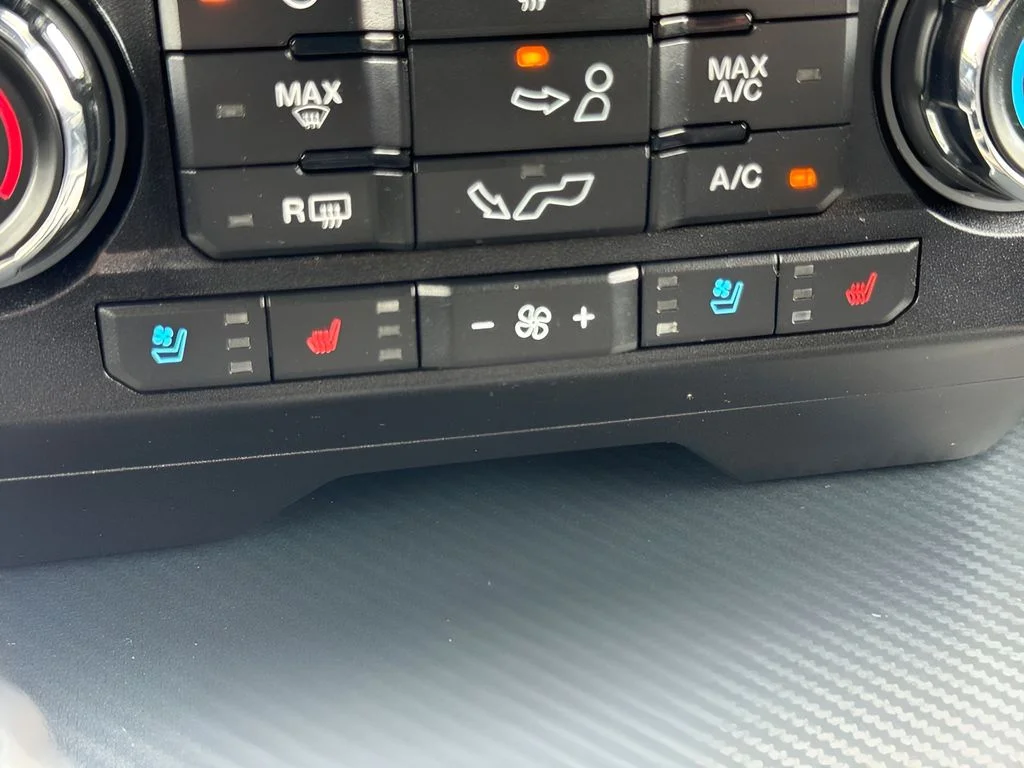 Used 2020 Red Ford Lariat image 11