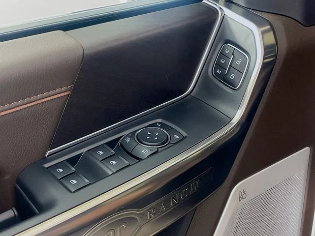 New 2026 Star White Metallic Tri-Coat Ford King Ranch image 17