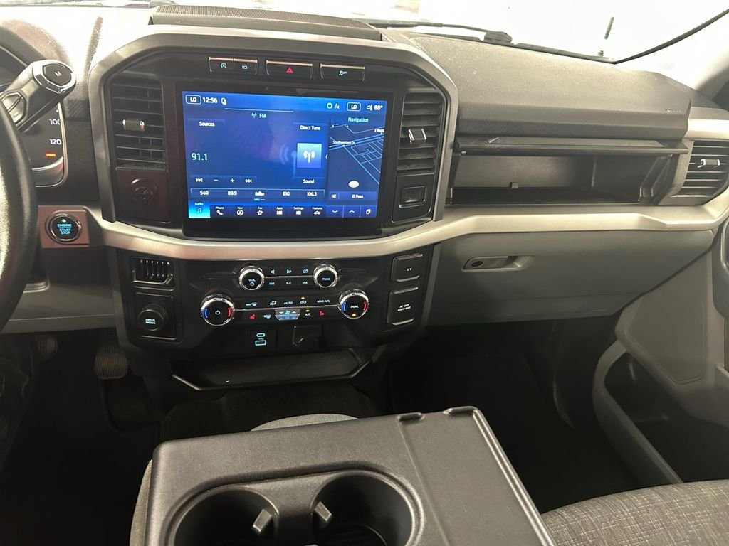 Used 2022 Silver Ford XLT image 22