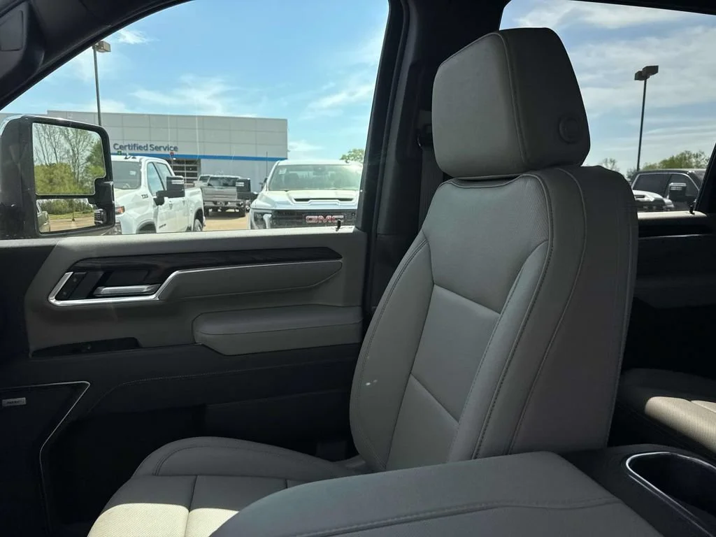 2026 GMC Sierra 2500HD SLT - Photo 35