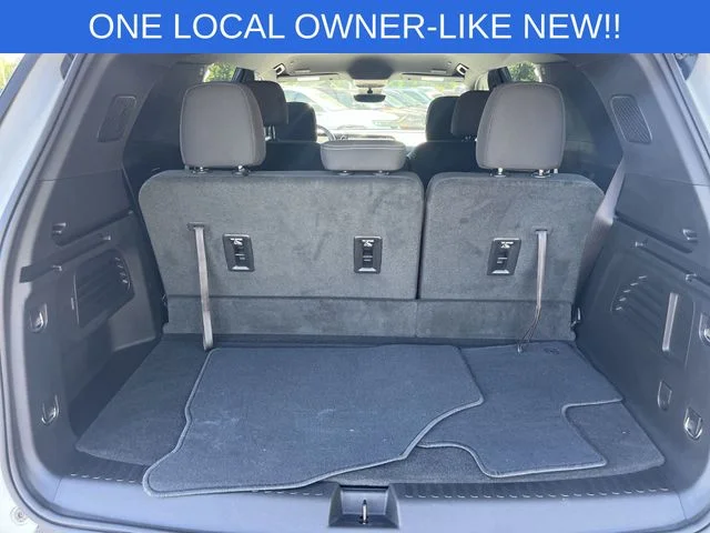 Used 2026 White Chevrolet LT image 33