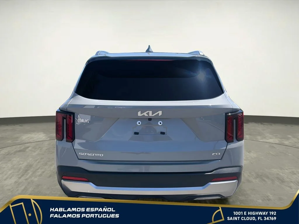 Used 2025 Gray Kia EX image 5