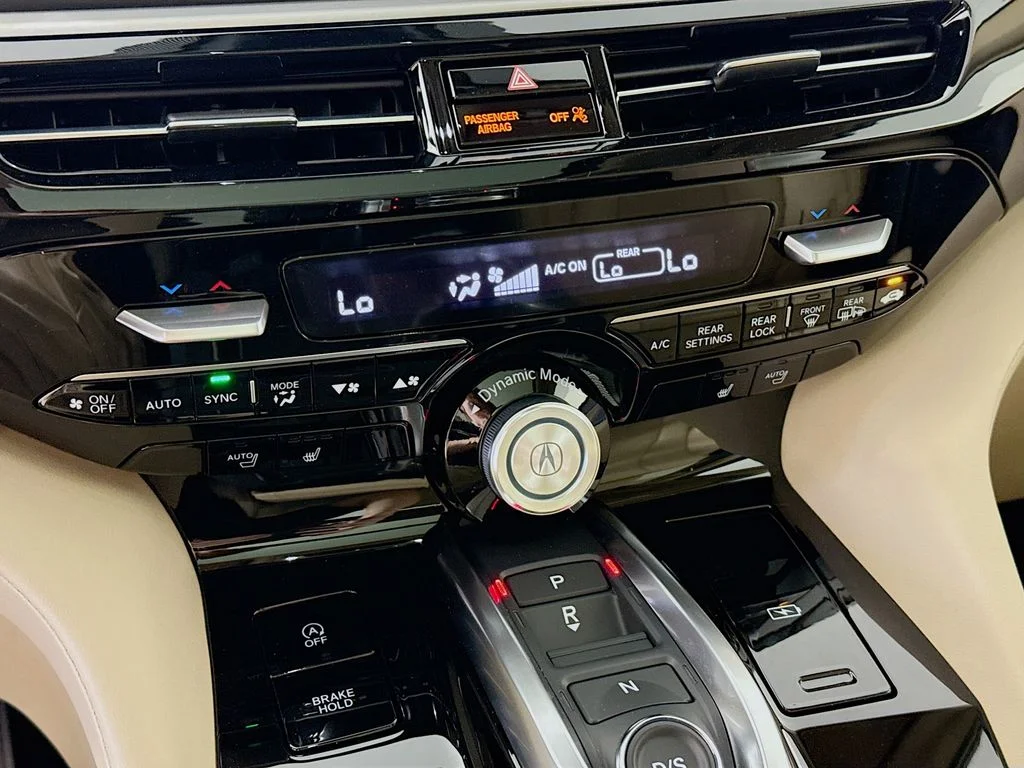 New 2026 Platinum White Pearl Acura Technology Package image 17