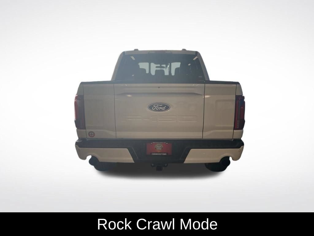 Used 2025 White Ford LARIAT image 19