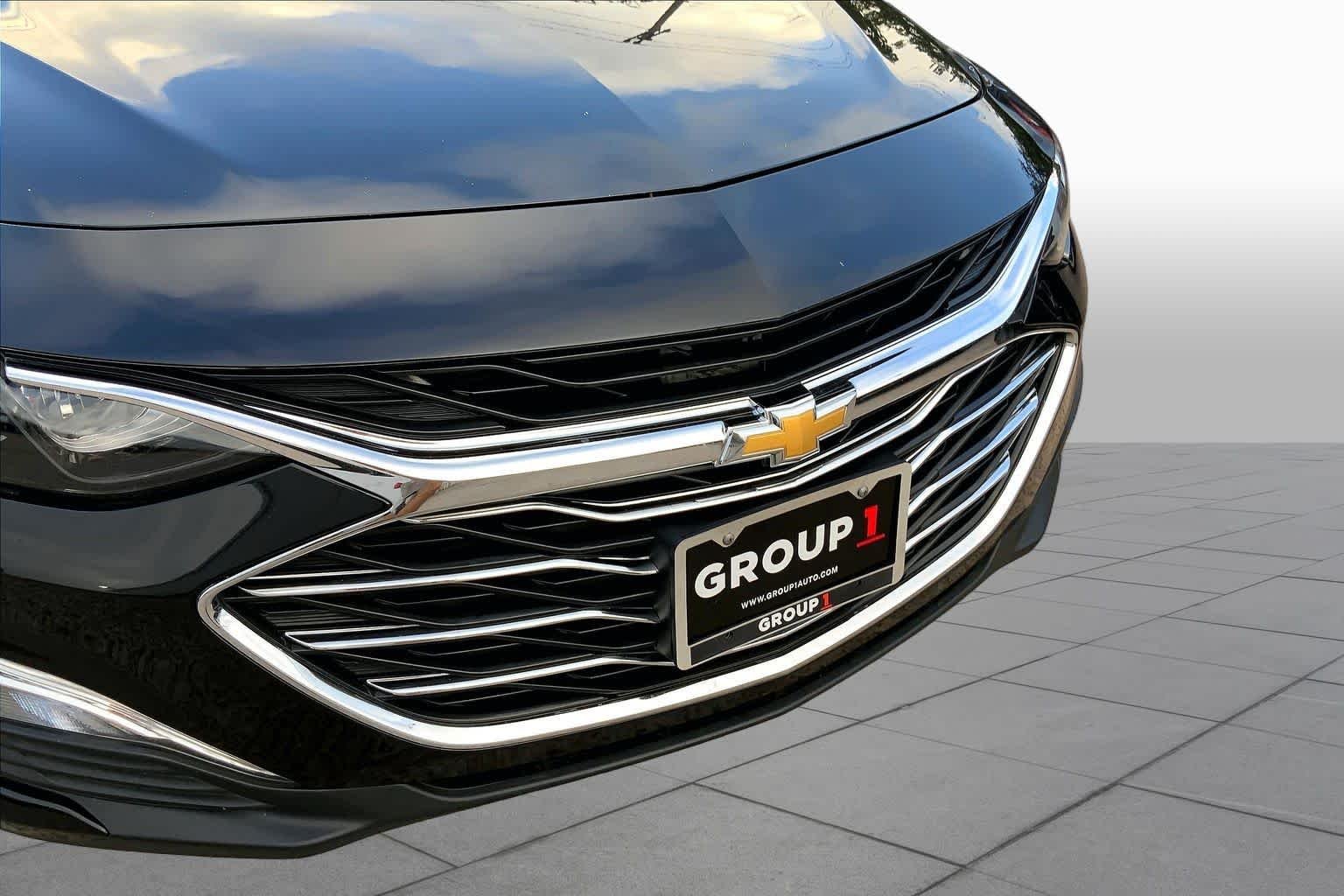 Used 2019 Mosaic Black Metallic Chevrolet LS image 27