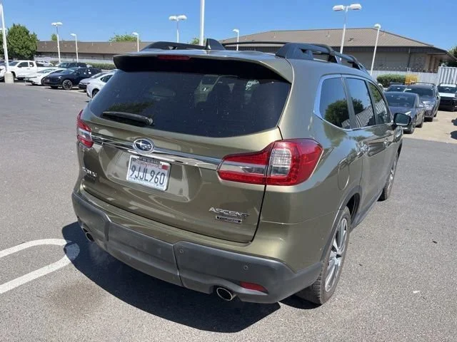 Used 2022 Autumn Green Metallic Subaru Touring image 5
