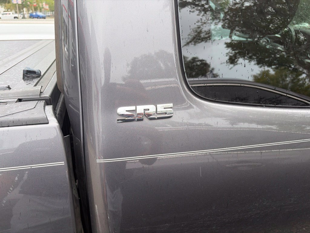 Used 2018 Gray Toyota SR5 image 6