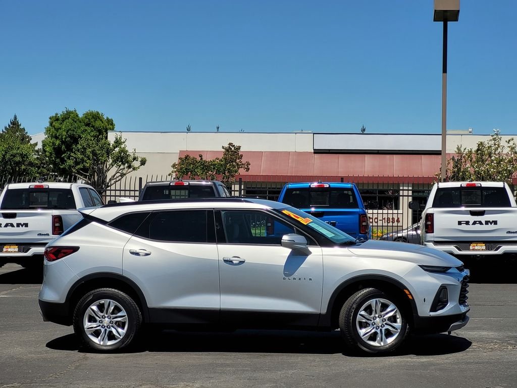 Used 2021 Silver Chevrolet LT image 3